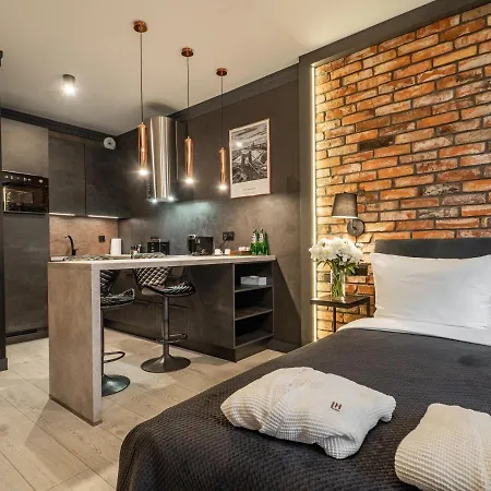Loft House 아파트