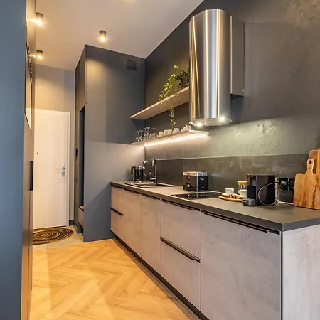 Loft House 아파트 *